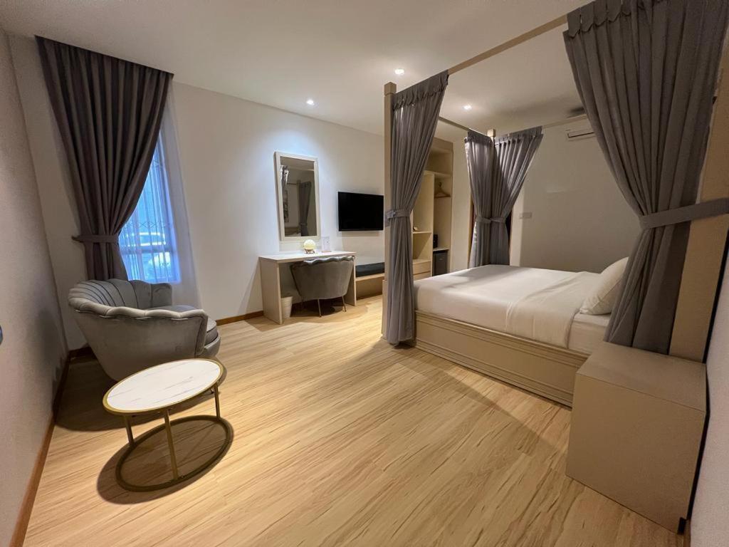Miyabi Hotel Permas Johor Bahru Bagian luar foto