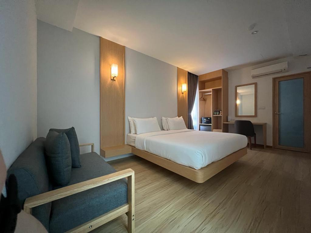 Miyabi Hotel Permas Johor Bahru Bagian luar foto