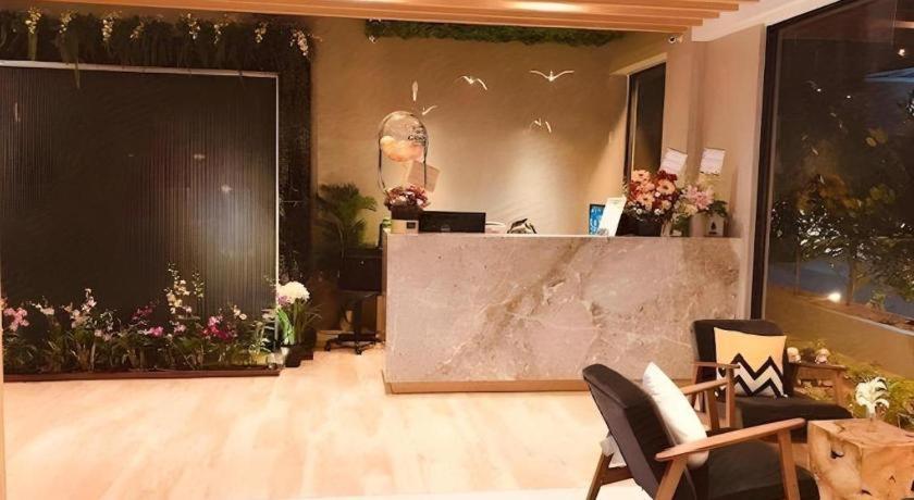 Miyabi Hotel Permas Johor Bahru Bagian luar foto