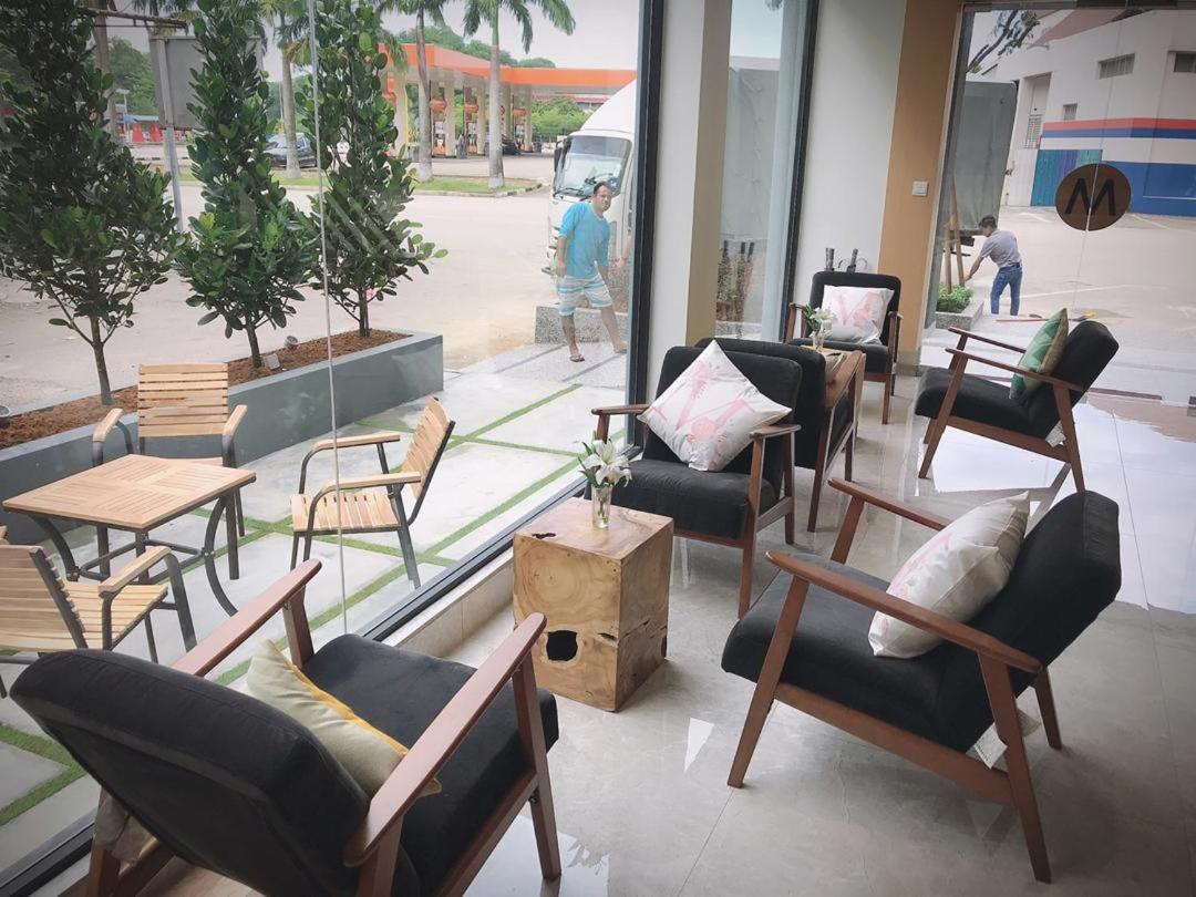 Miyabi Hotel Permas Johor Bahru Bagian luar foto