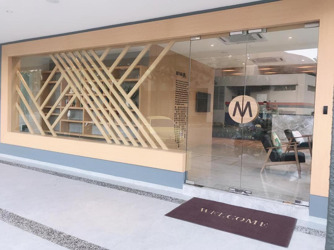 Miyabi Hotel Permas Johor Bahru Bagian luar foto